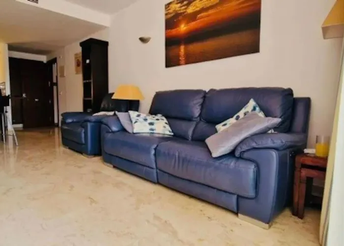 Cc8 Ii By Zanis Apartment *